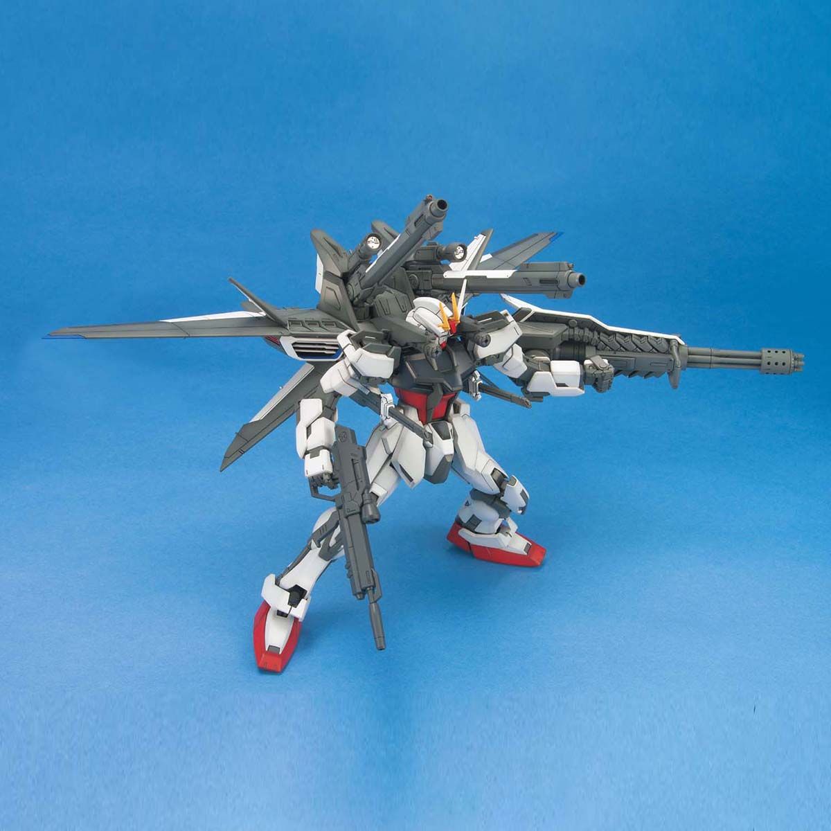 1/100 MG Strike Gundam + I.WSP