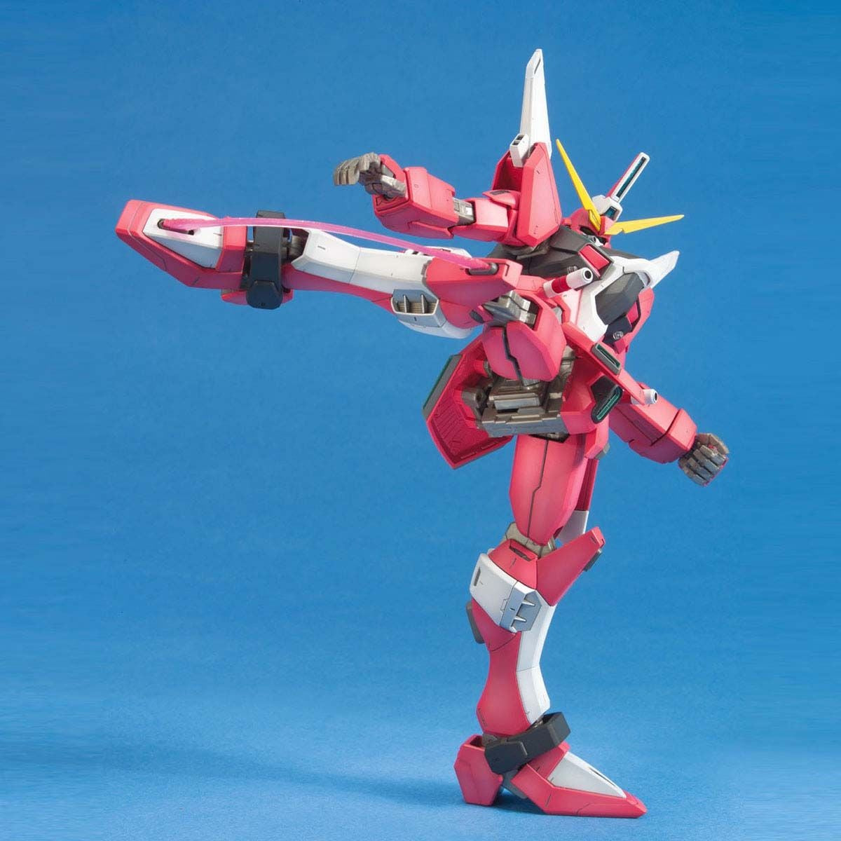 1/100 MG Infinite Justice Gundam