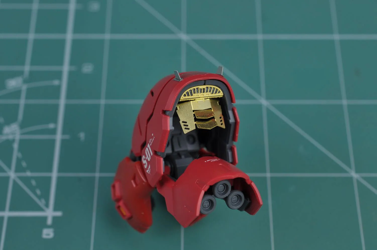 Madworks AW9 Detail-Up Parts for 1/144 RG MSN-04 Sazabi S04