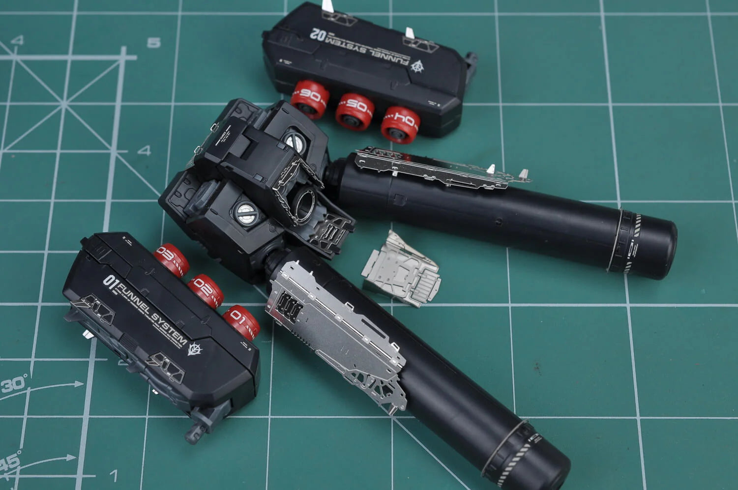 Madworks AW9 Detail-Up Parts for 1/144 RG MSN-04 Sazabi S04