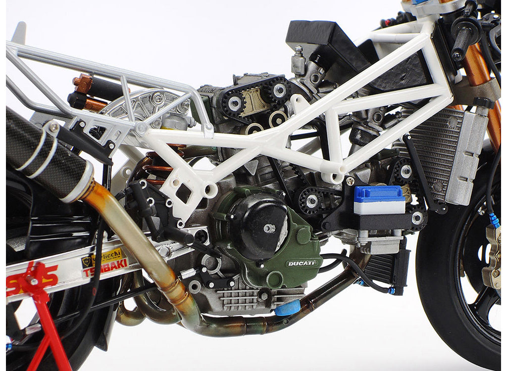 1/12 Ducati 888 Superbike