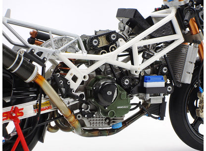 1/12 Ducati 888 Superbike