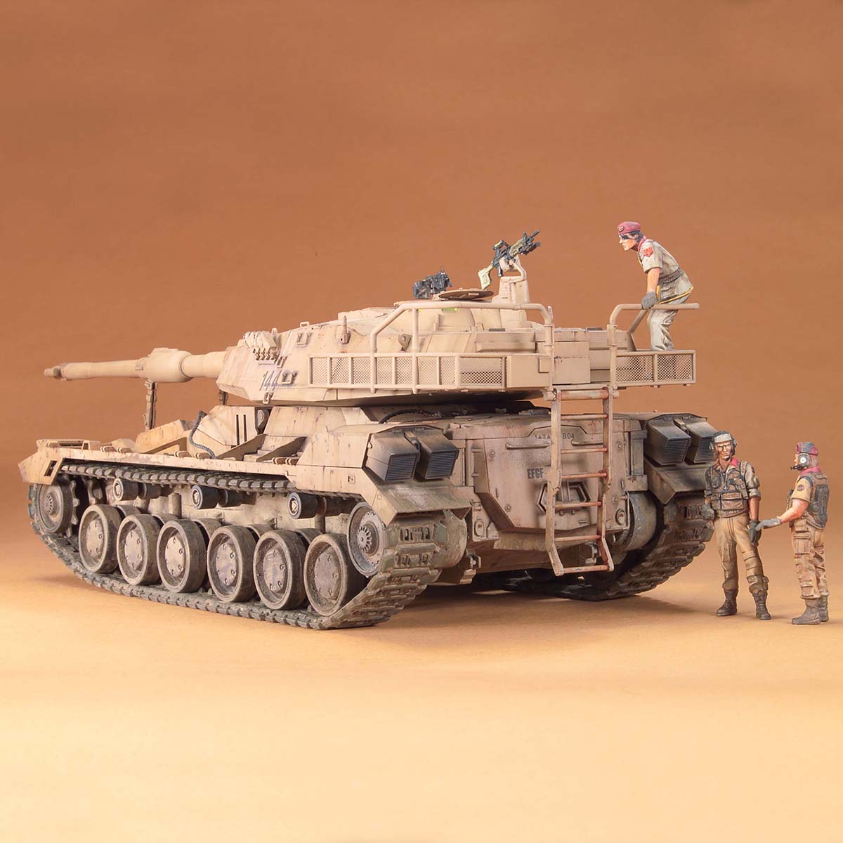 1/35 U.C. Hard Graph EFGF M61A5 Main Battle Tank "Semovente" Phantom Element
