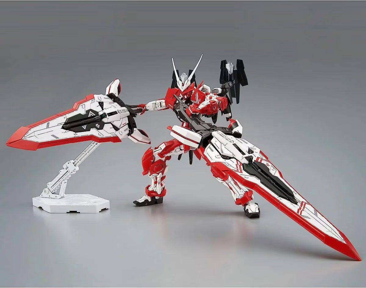 MG 1/100 MBF-02VV Gundam Astray Turn Red