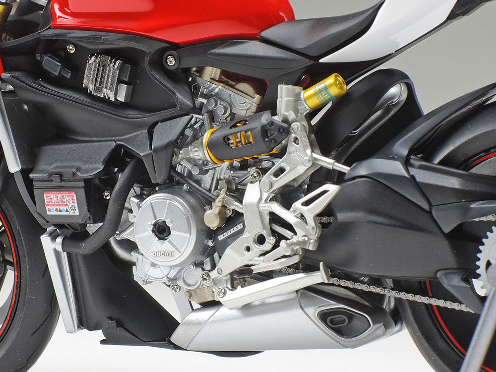 1/12 Ducati 1199 Panigale S Tricolore