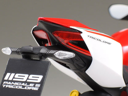 1/12 Ducati 1199 Panigale S Tricolore