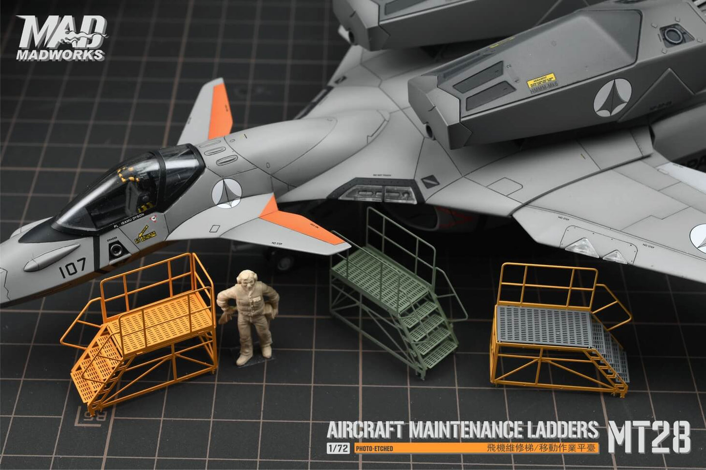 Madworks 1/72 Maintenance Ladder 3 MT-28