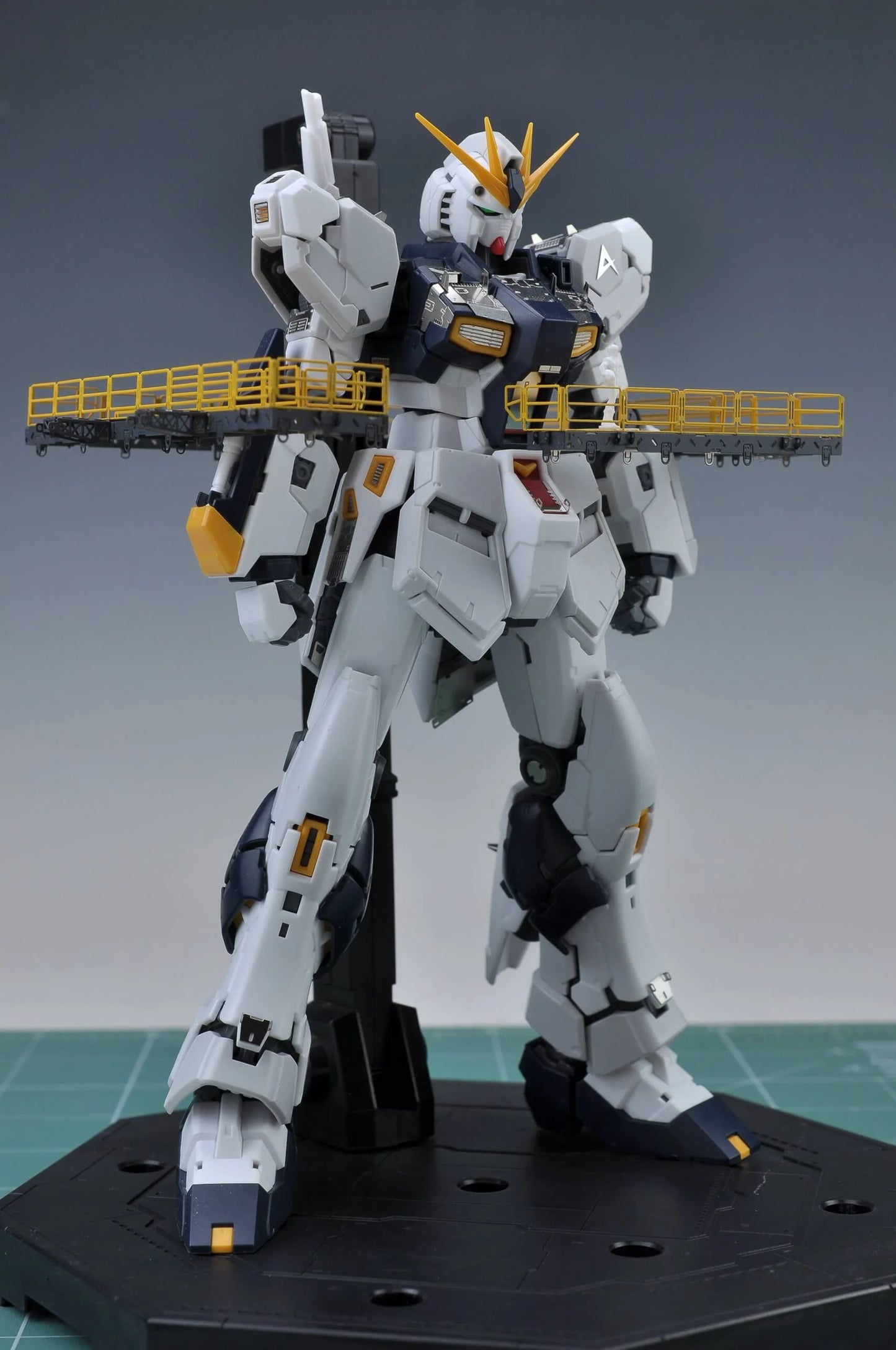 Madworks AW9 Detail-Up Parts for 1/144 RG RX-93 Nu Gundam S03