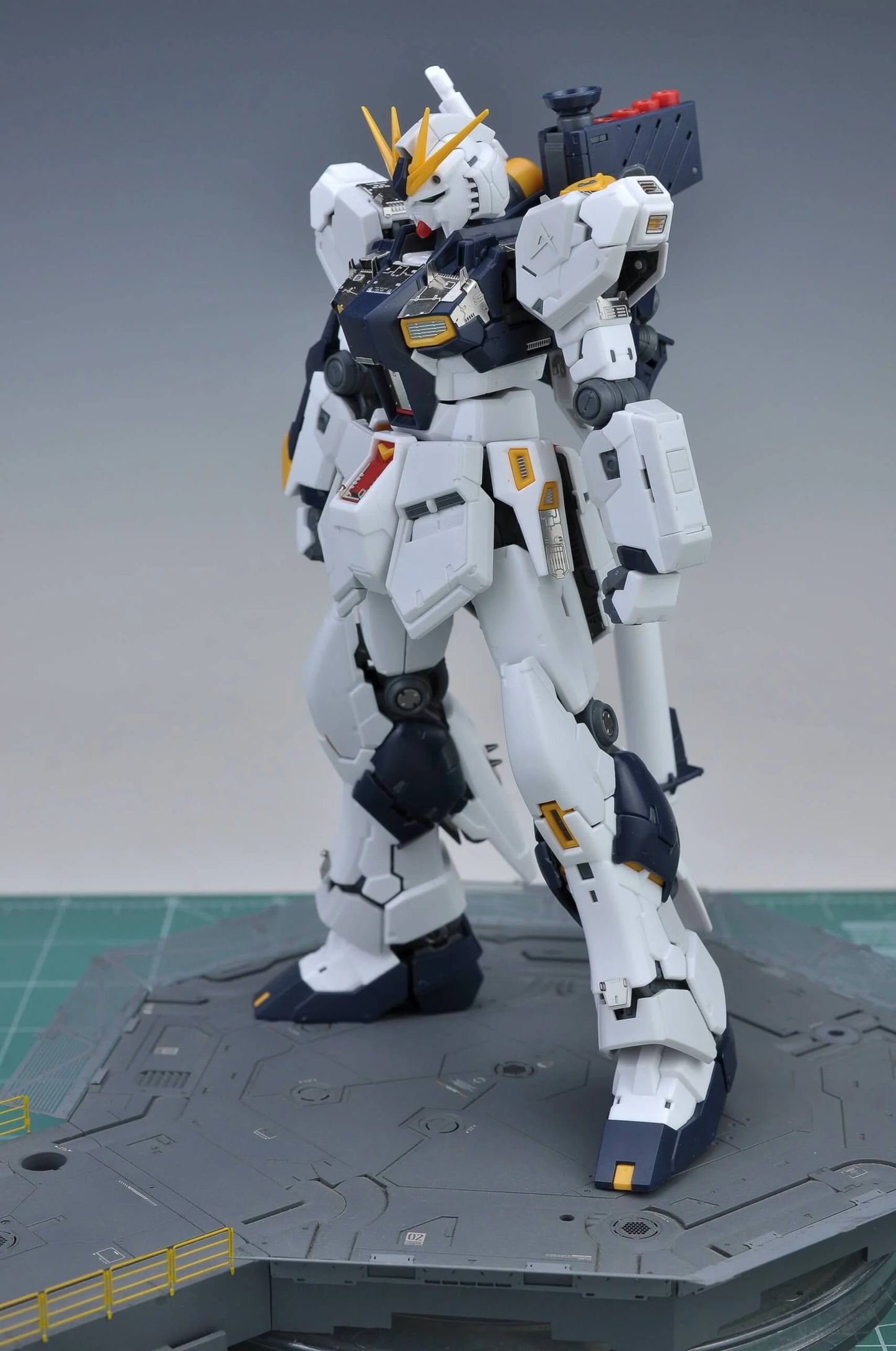 Madworks AW9 Detail-Up Parts for 1/144 RG RX-93 Nu Gundam S03