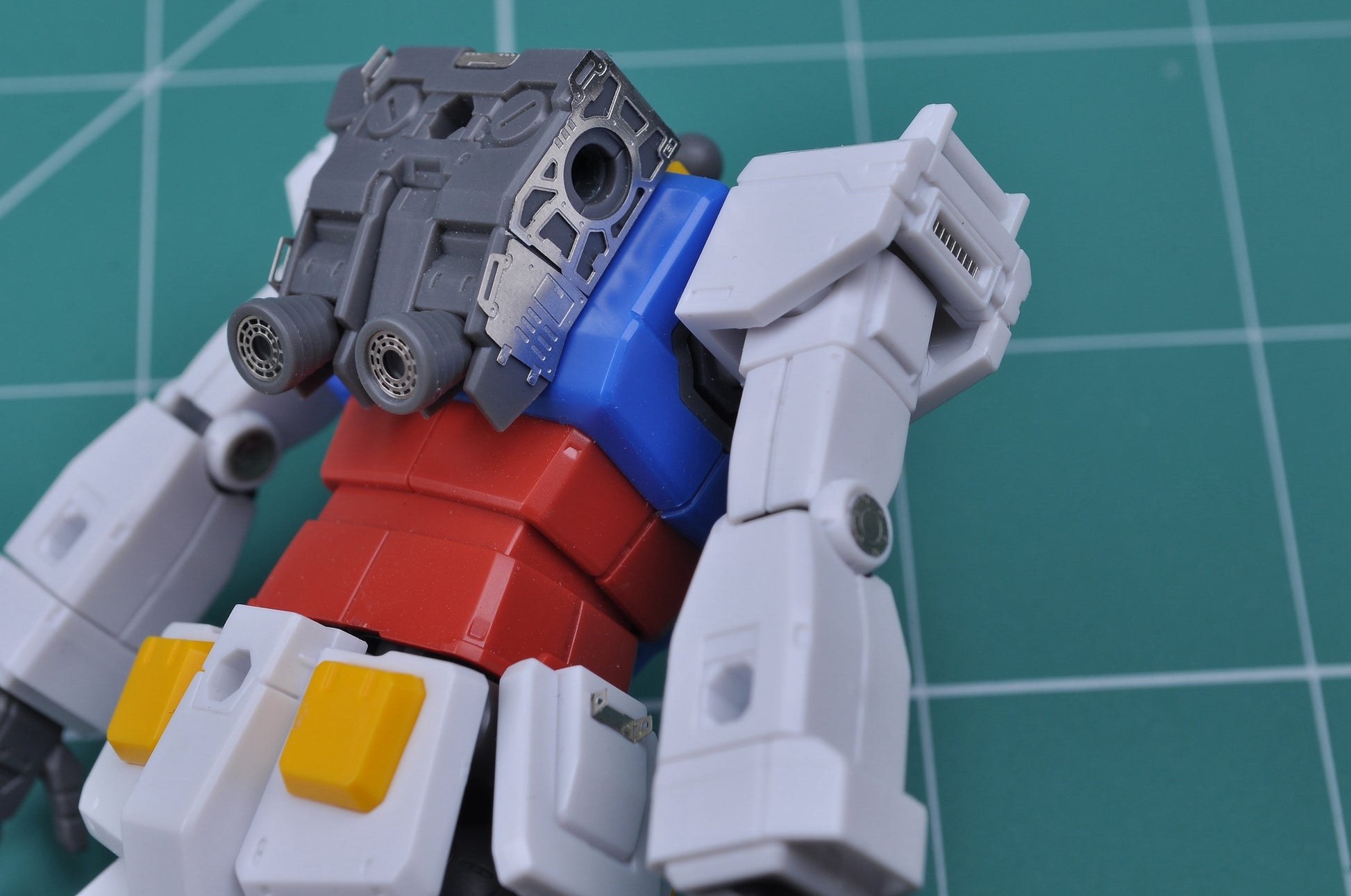 Madworks AW9 Etching Parts for HG RX-78-2 GTO / Beyong Global VER. S19