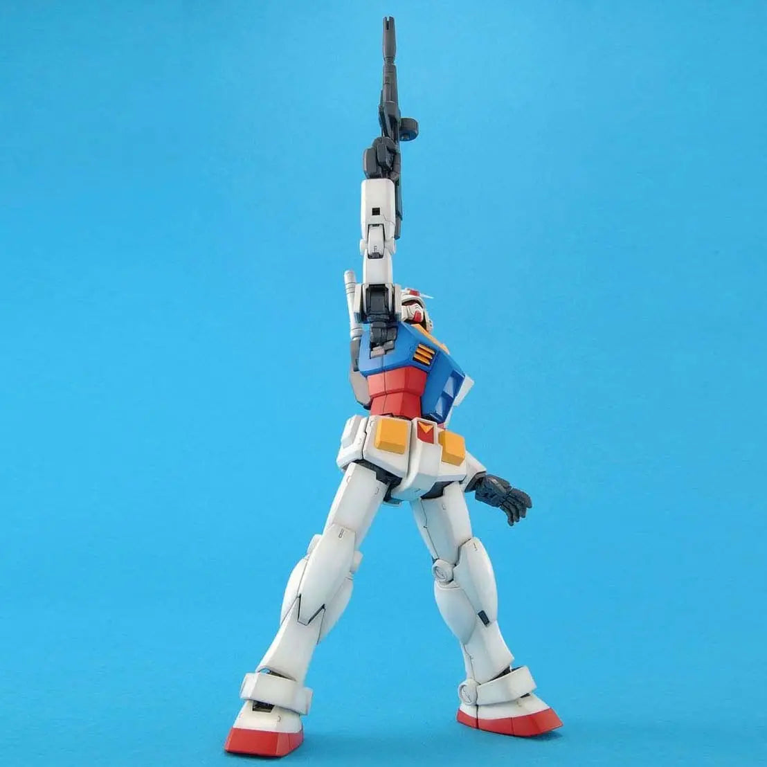 1/100 MG Gundam RX-78-2 Version 2.0