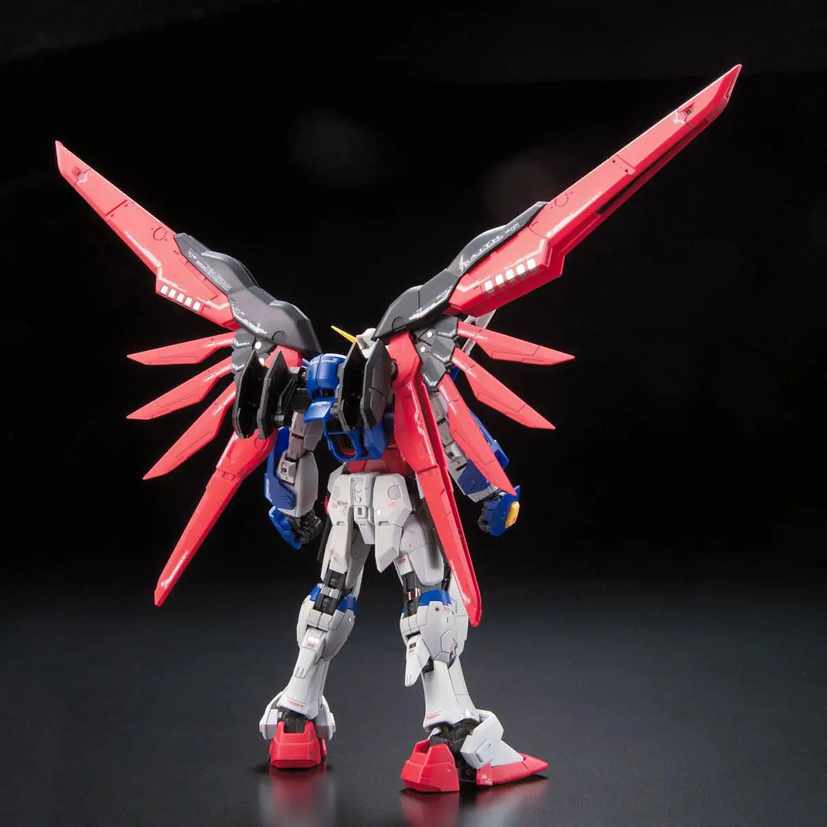1/144 RG ZGMF-X42S Destiny Gundam