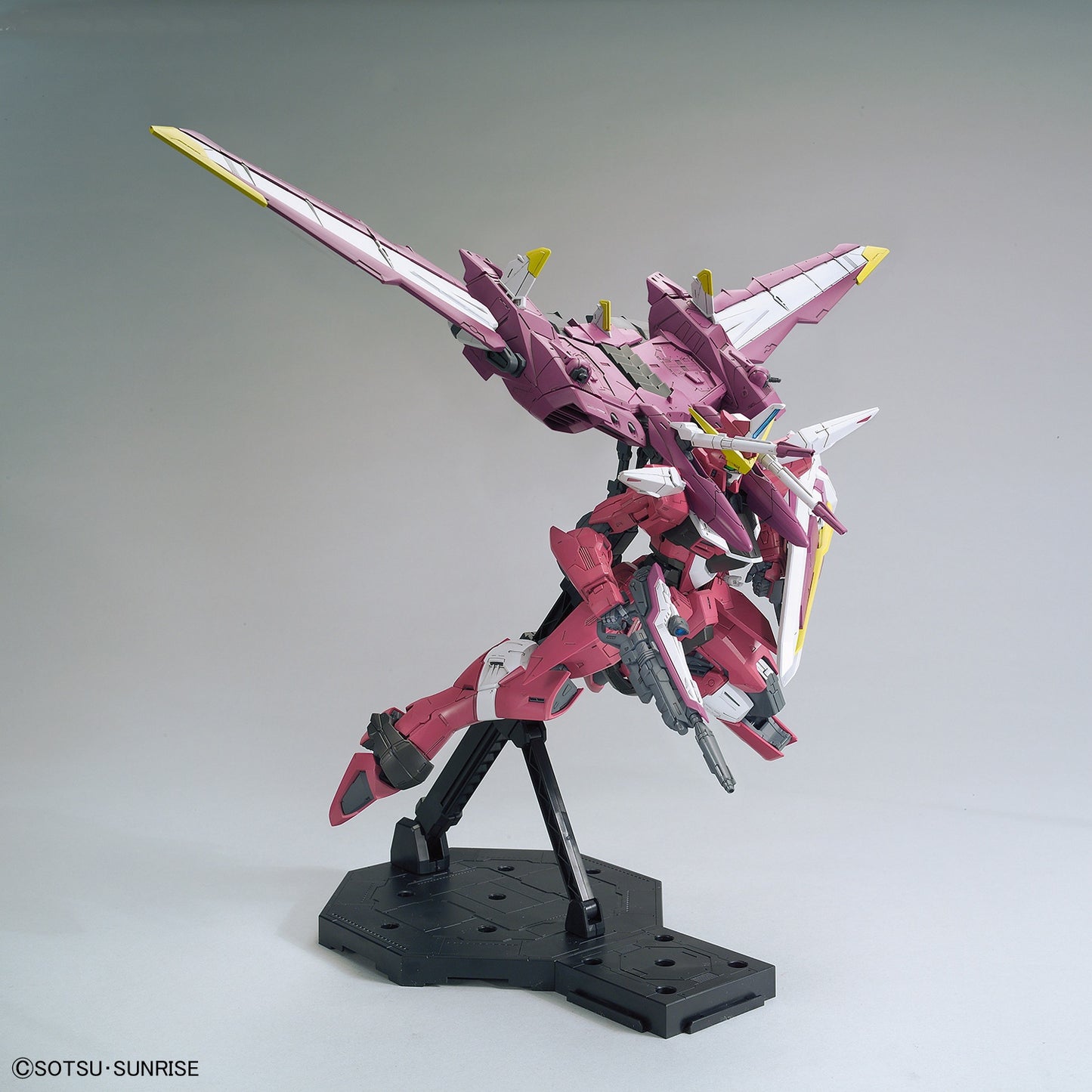 1/100 MG Justice Gundam