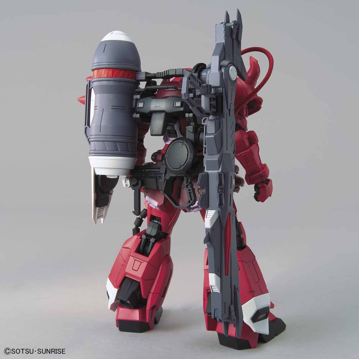 1/100 MG Gunner Zaku Warrior (Lunamaria Hawke Use)