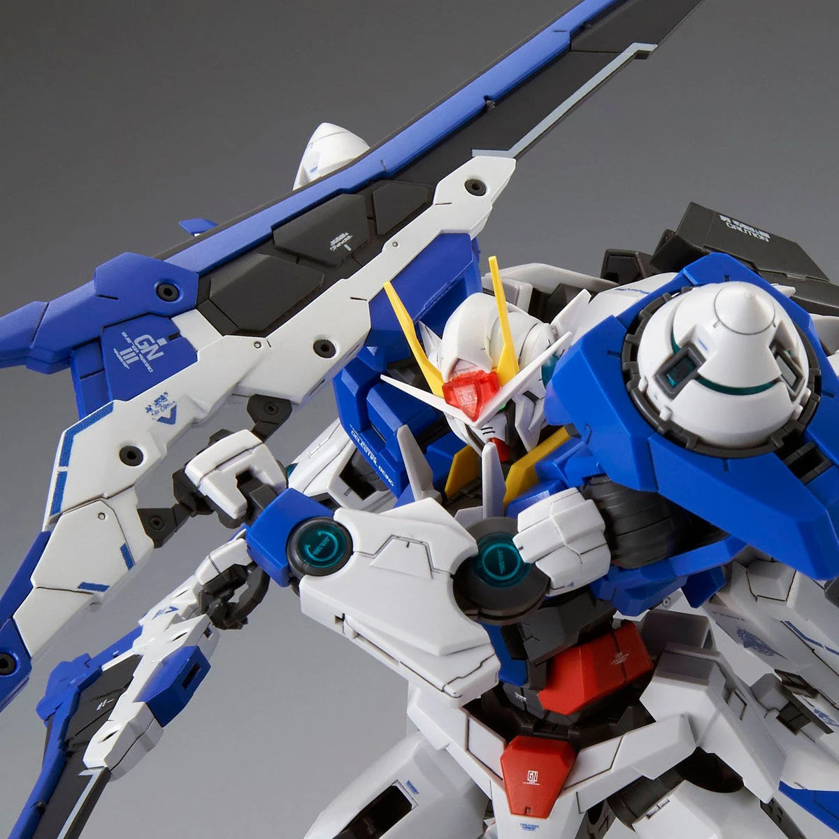 MG 1/100 00 XN Raiser (P Bandai)