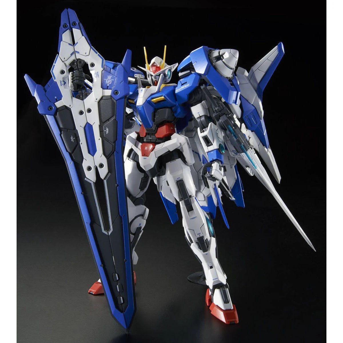 MG 1/100 00 XN Raiser (P Bandai)