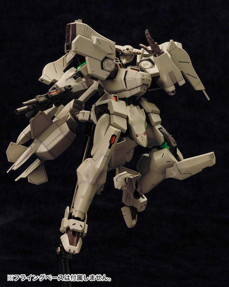 Muv-Luv Alternative: 1/144 F-15 ACTV Active Eagle [Damaged Box]